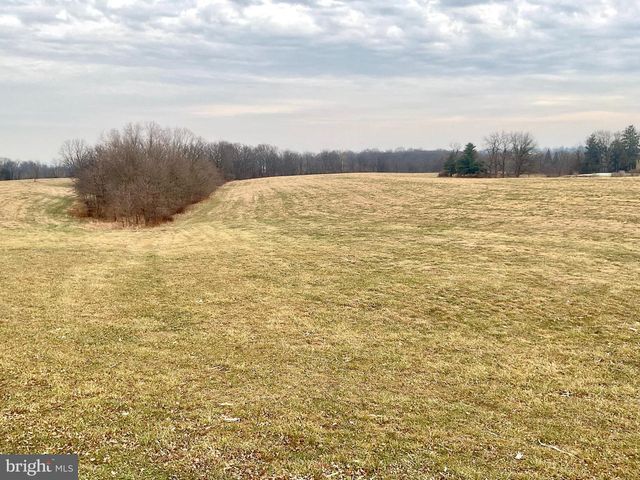 1500 FURNACE HILLS PIKE, Lititz, PA 17543