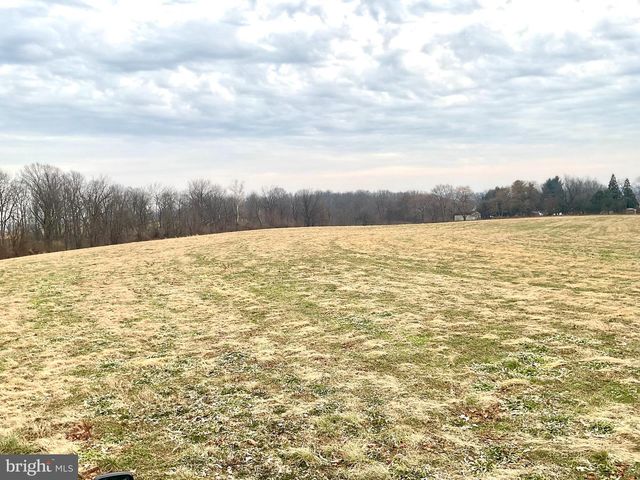 1500 FURNACE HILLS PIKE, Lititz, PA 17543