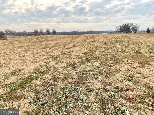 1500 FURNACE HILLS PIKE, Lititz, PA 17543