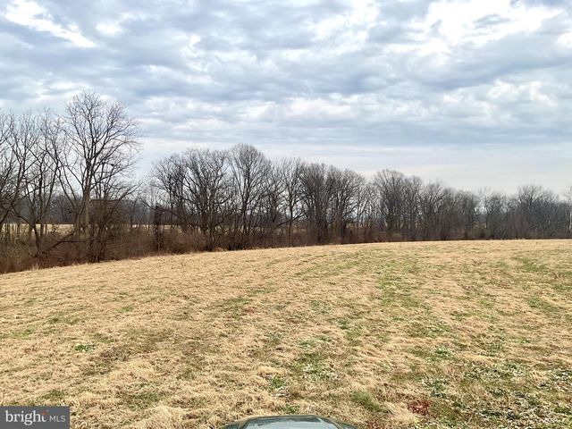 1500 FURNACE HILLS PIKE, Lititz, PA 17543