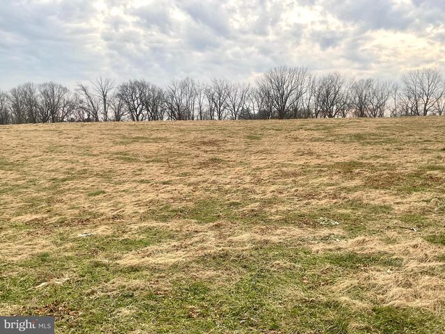 1500 FURNACE HILLS PIKE, Lititz, PA 17543