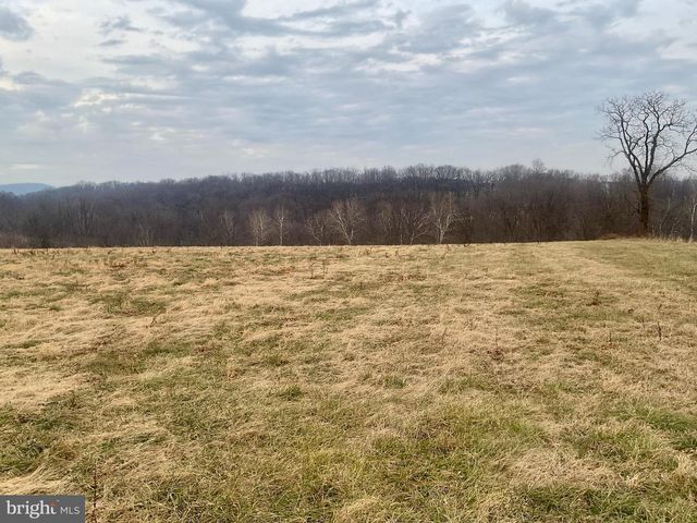 1500 FURNACE HILLS PIKE, Lititz, PA 17543