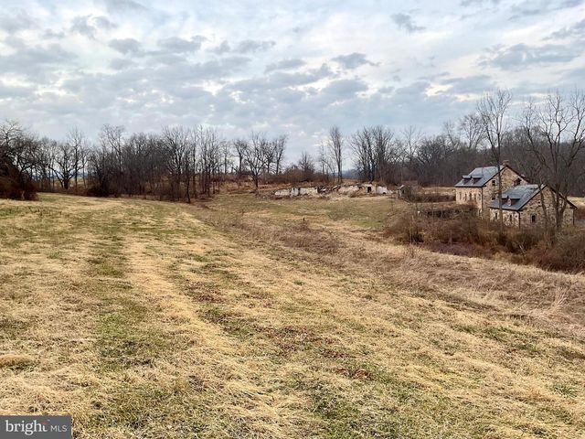 1500 FURNACE HILLS PIKE, Lititz, PA 17543