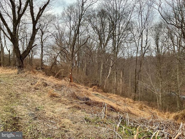 1500 FURNACE HILLS PIKE, Lititz, PA 17543