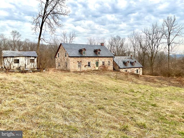 1500 FURNACE HILLS PIKE, Lititz, PA 17543