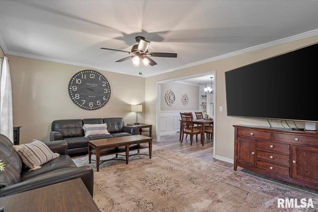 3108 VICTORIA Drive, Springfield, IL 62704