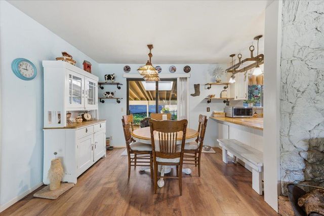 18835 Hilltop Rd, Penn Valley, CA 95946