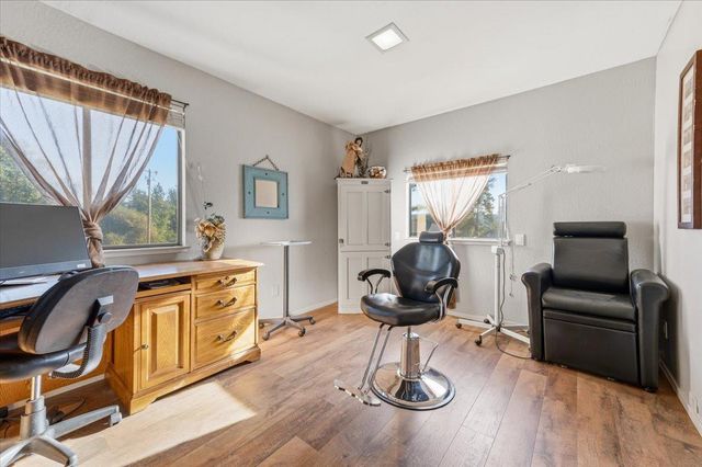 18835 Hilltop Rd, Penn Valley, CA 95946