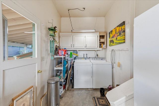 18835 Hilltop Rd, Penn Valley, CA 95946