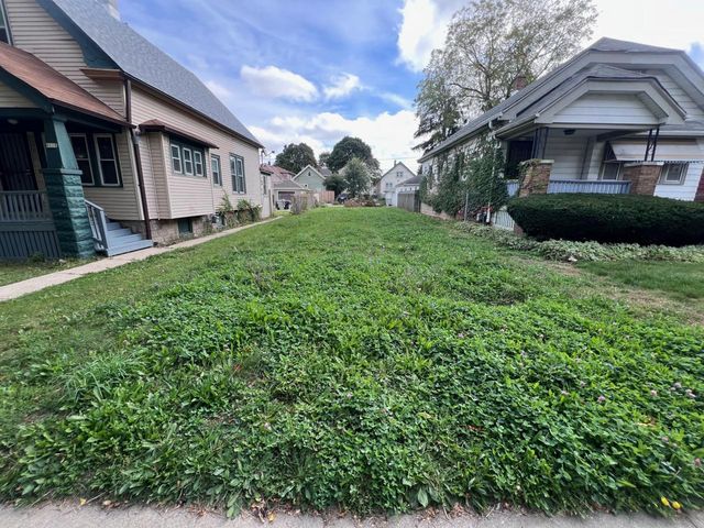 4024 N 19TH STREET, Milwaukee, WI 53209