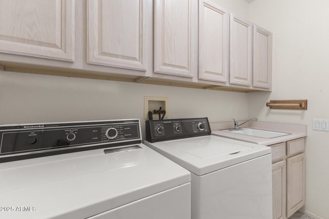 21914 N ACAPULCO Drive, Sun City West, AZ 85375