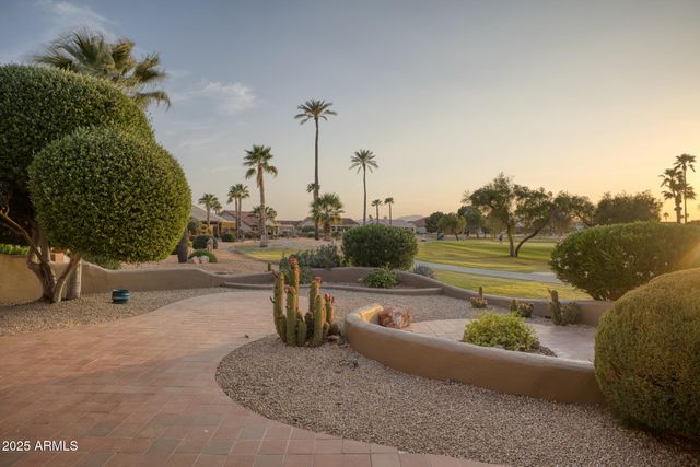21914 N ACAPULCO Drive, Sun City West, AZ 85375
