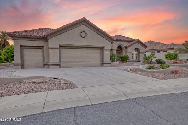 21914 N ACAPULCO Drive, Sun City West, AZ 85375