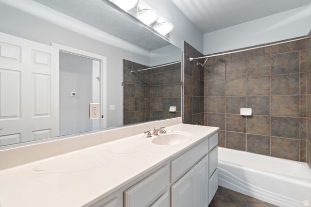 1120 W BROADSTONE CT, Washington, UT 84780