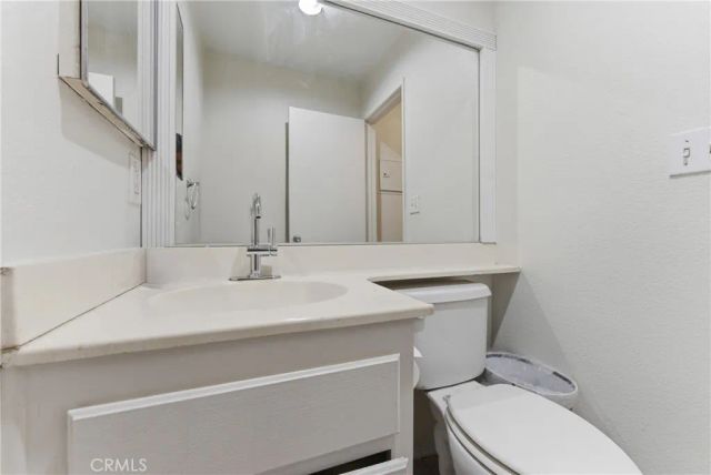 9200 Palm Street 6, Bellflower, CA 90706