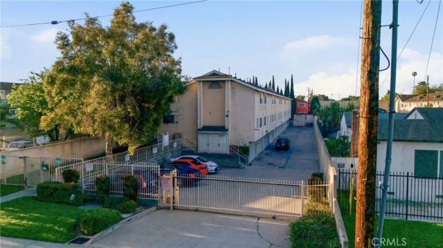 9200 Palm Street 6, Bellflower, CA 90706