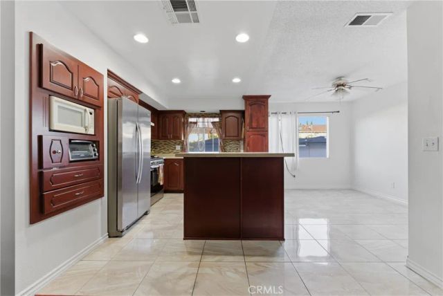 9200 Palm Street 6, Bellflower, CA 90706