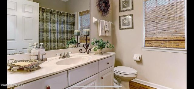 10355 CYPRESS LAKES Drive, Jacksonville, FL 32256