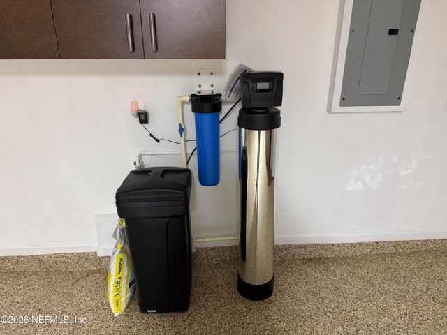 10355 CYPRESS LAKES Drive, Jacksonville, FL 32256