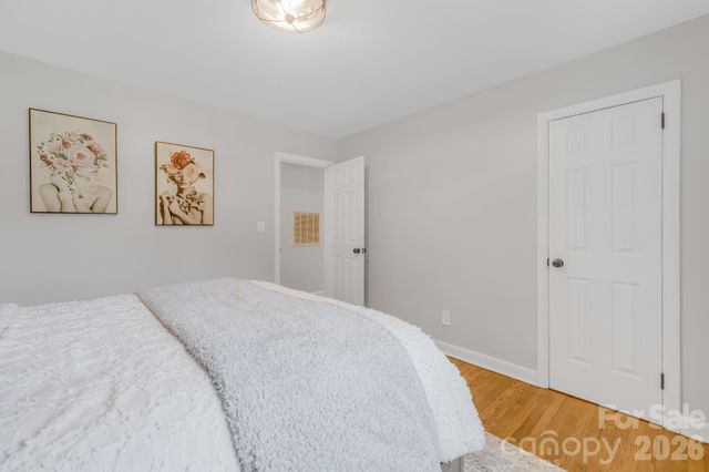 1772 NC 9 Highway, Black Mountain, NC 28711