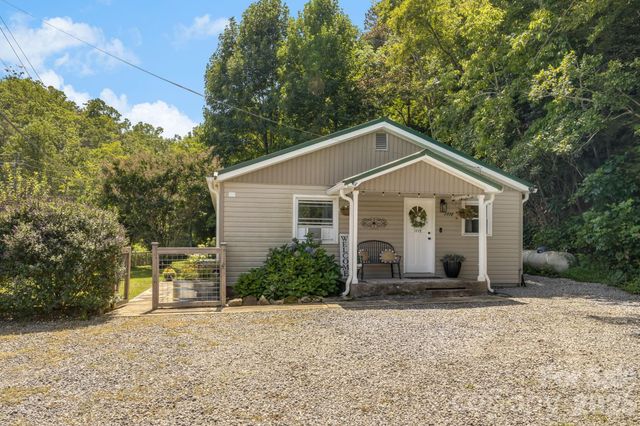 1772 NC 9 Highway, Black Mountain, NC 28711