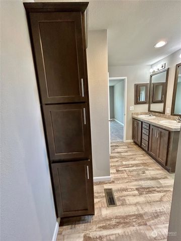 1256 Jones Drive, Walla Walla, WA 99362