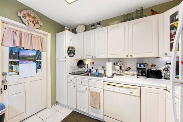 3032 Stanford Road, West Palm Beach, FL 33405