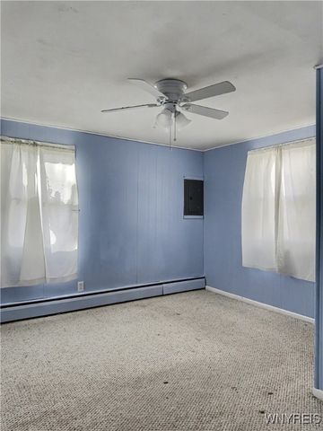 999 Sherwood Court, Cheektowaga, NY 14043