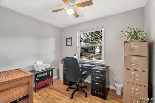 11947 Glenpark Drive, Maryland Heights, MO 63043