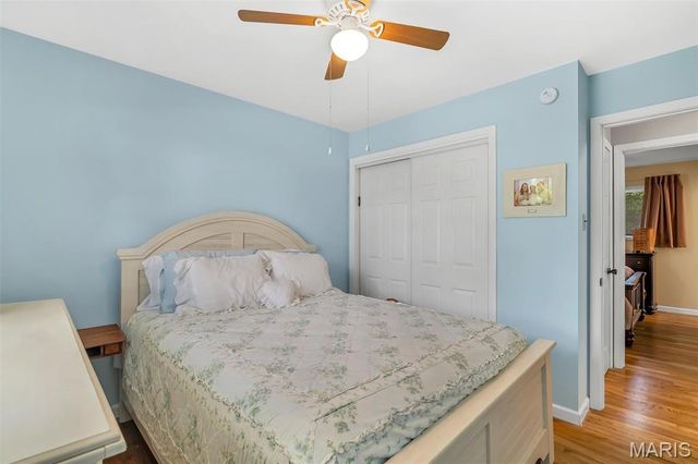 11947 Glenpark Drive, Maryland Heights, MO 63043