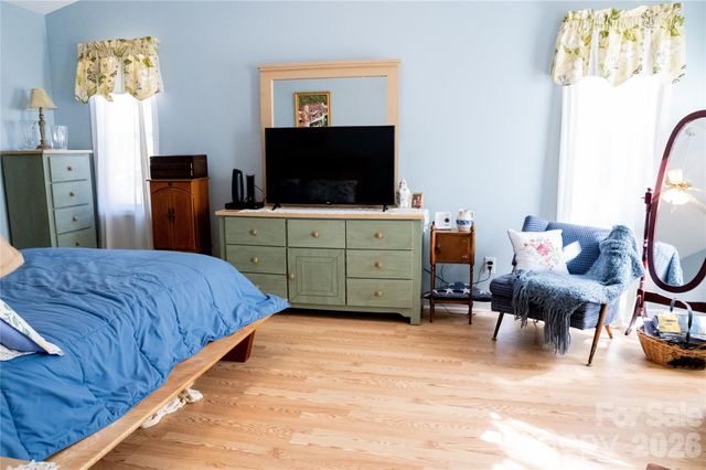 1499 Brentwood Place, Morganton, NC 28655