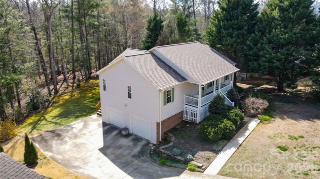 1499 Brentwood Place, Morganton, NC 28655