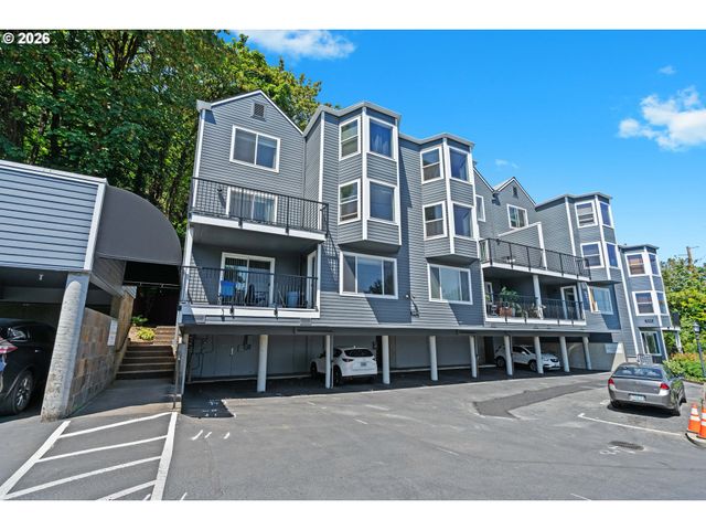 3473 Sw BARBUR Blvd 12, Portland, OR 97239