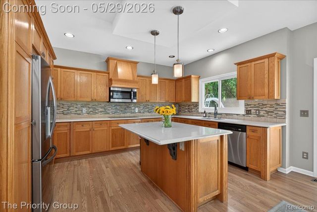 16397 Sherwood Lane, Northville Township, MI 48168