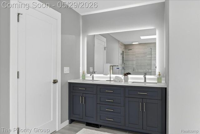 16397 Sherwood Lane, Northville Township, MI 48168