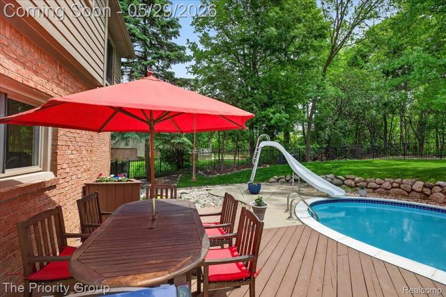 16397 Sherwood Lane, Northville Township, MI 48168