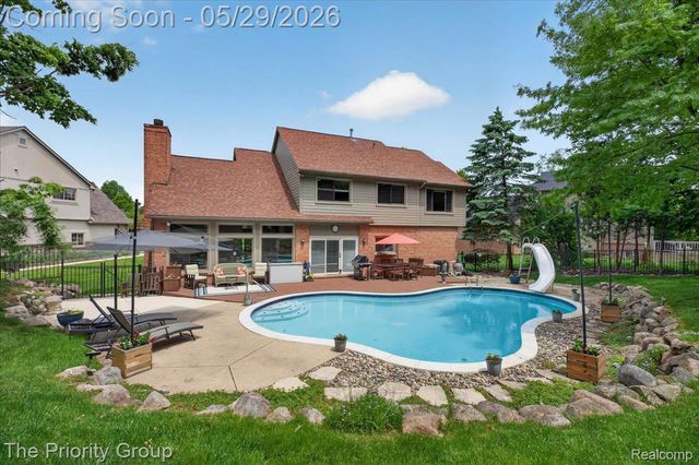 16397 Sherwood Lane, Northville Township, MI 48168