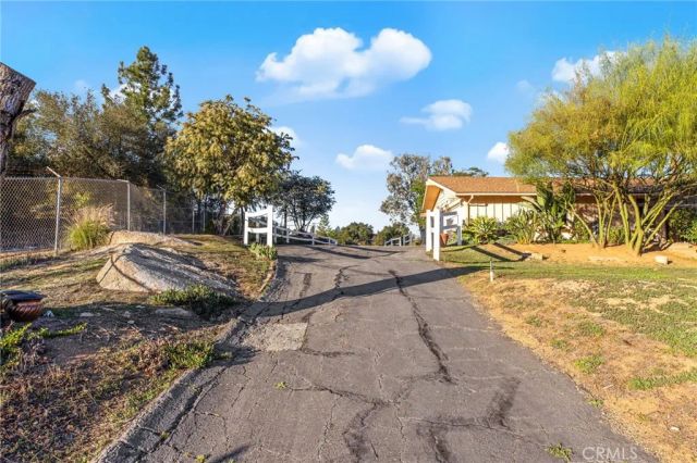 27312 Cool Water Ranch, Valley Center, CA 92082