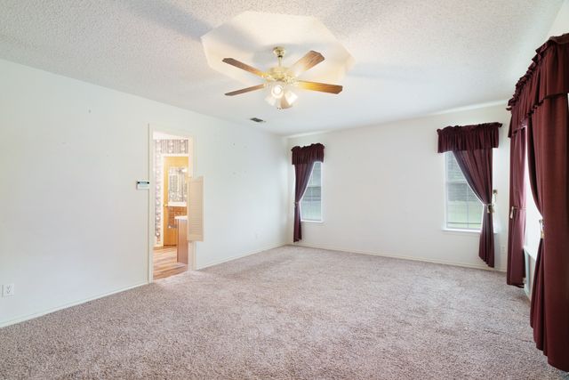 1490 Farm Road 2120, Clarksville, TX 75426