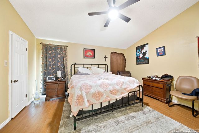 2826 PEPPERMILL RUN ST, San Antonio, TX 78231