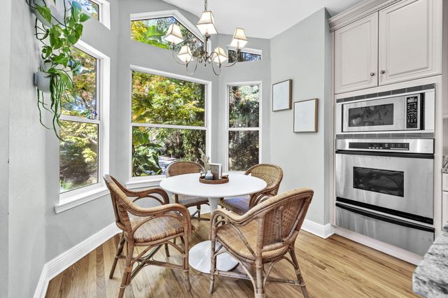 32 SE Bay Drive, Fort Walton Beach, FL 32548