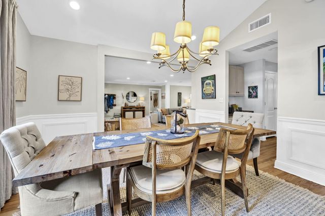 32 SE Bay Drive, Fort Walton Beach, FL 32548