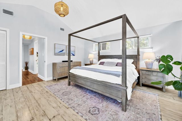 32 SE Bay Drive, Fort Walton Beach, FL 32548