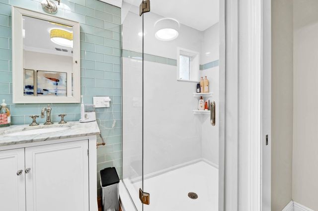 32 SE Bay Drive, Fort Walton Beach, FL 32548