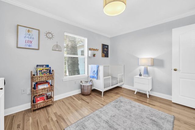 32 SE Bay Drive, Fort Walton Beach, FL 32548