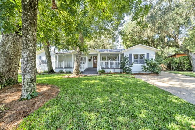 32 SE Bay Drive, Fort Walton Beach, FL 32548