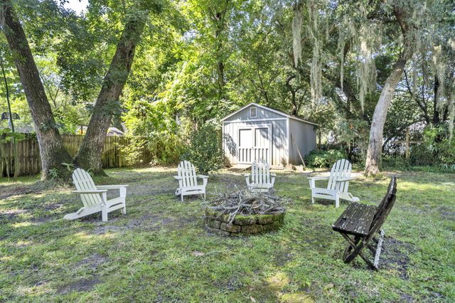 32 SE Bay Drive, Fort Walton Beach, FL 32548