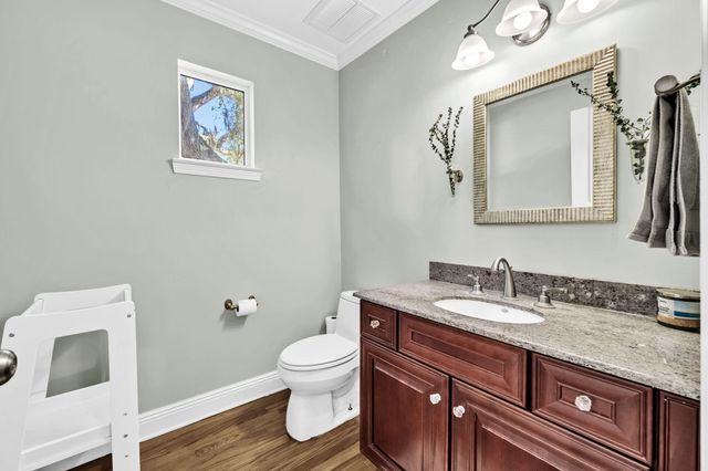 32 SE Bay Drive, Fort Walton Beach, FL 32548