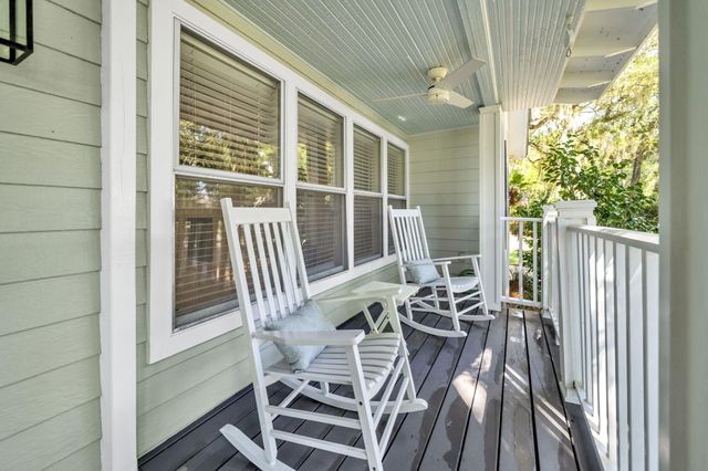 32 SE Bay Drive, Fort Walton Beach, FL 32548