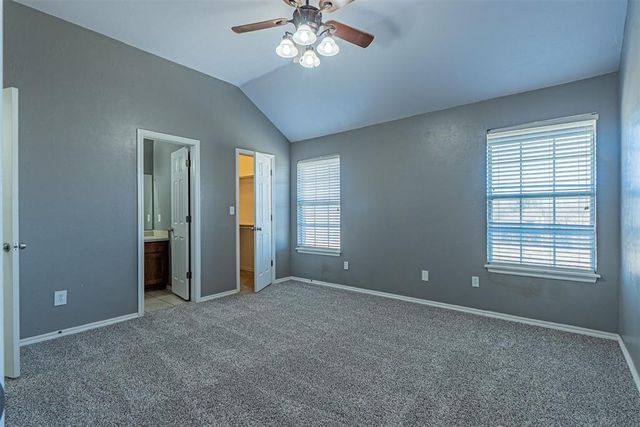 470 Timberidge Road, Harrah, OK 73045